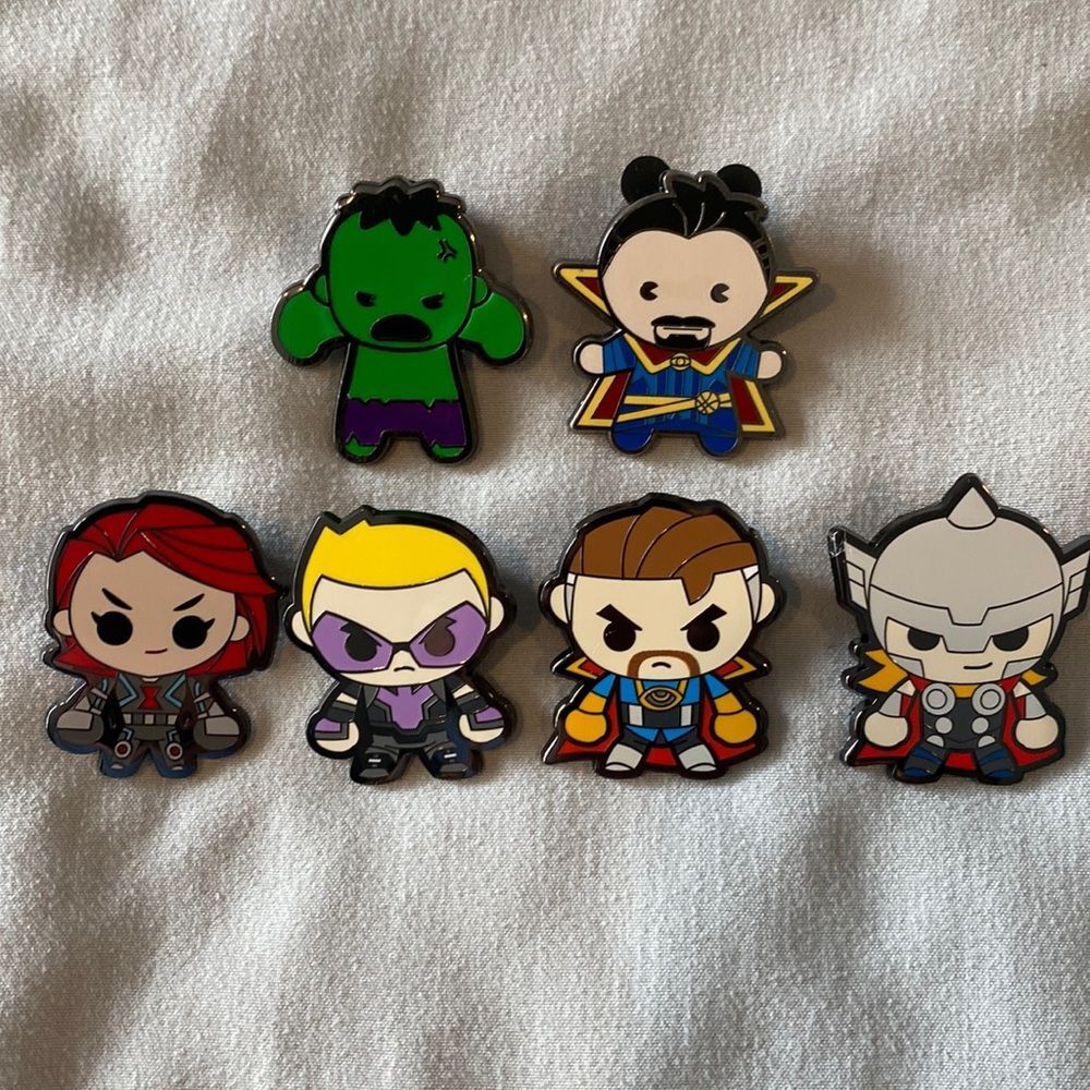 Disney marvel avengers mystery pins disney